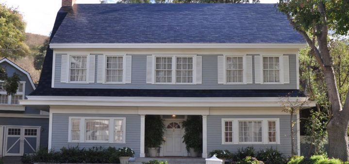 textured-glass-tile-roof