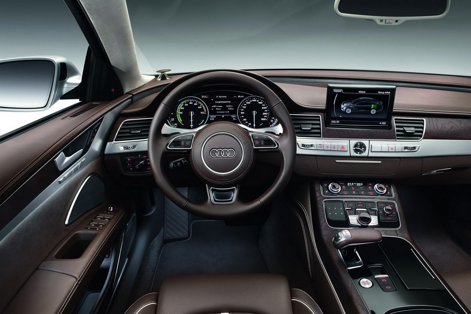 New-Audi-A8-Hybrid-interior