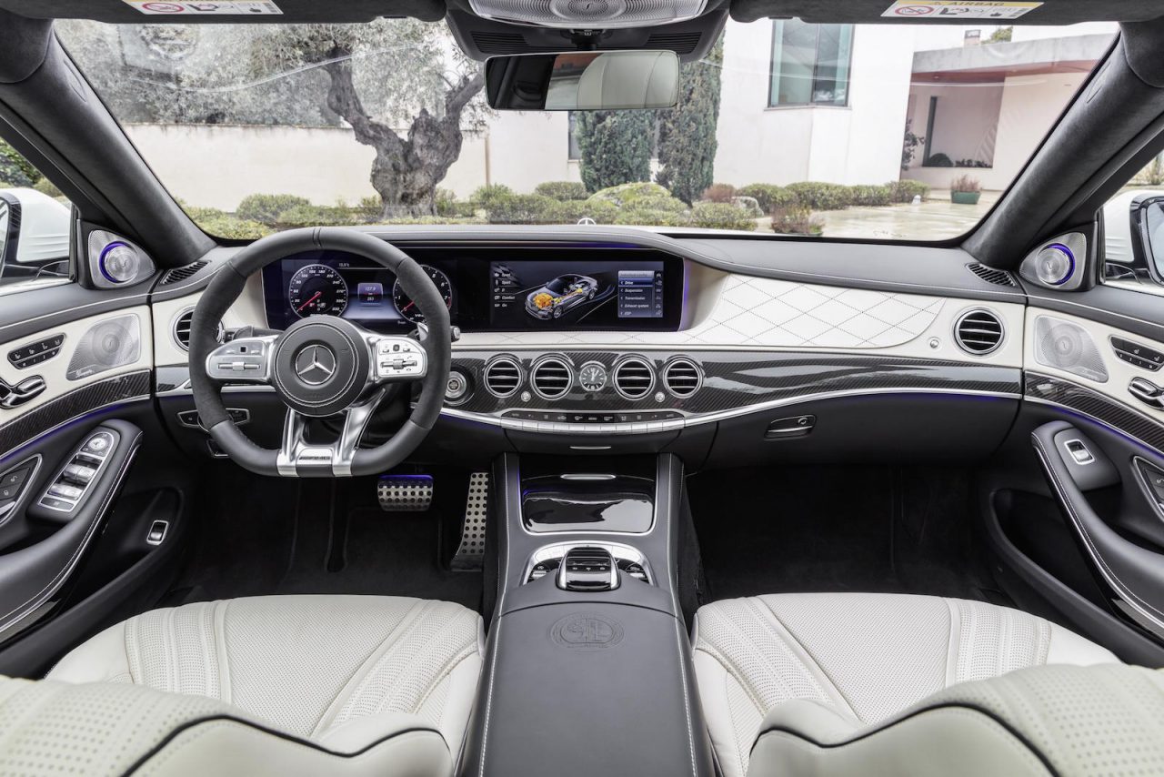 2018-Mercedes-Benz-S-63-AMG-interior-1280x854