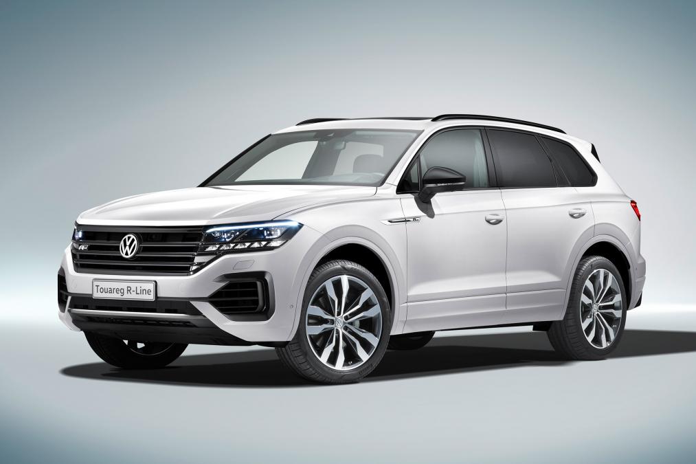 new-touareg-r-line-white-22-1